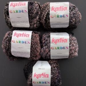 5 Balls Katia Garden Chunky Bouclé Yarn - Black, Cream, Taupe